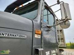 1998  International  9100  T/A  Day Cab Tractor
