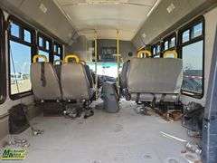 Non-Operable  2005  Ford  E-450  S/A  Passenger  Bus