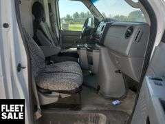 2011  Ford  E450  S/A  Cube Van