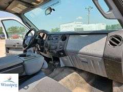 2014  Ford  F-350 Super Duty  S/A  Cab & Chassis