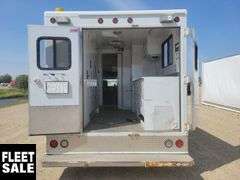 2011  Ford  E450  S/A  Cube Van