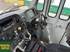 2013  Freightliner  M2 106  S/A  Refuse Truck
