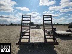 2012  Diamond T Trailers  T/A  20ft  Car Trailer