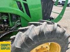 2002  John Deere  5115M  4x4  Mower