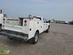 Non-Operable  2015  GMC  Sierra   4x4  S/A  Service Truck