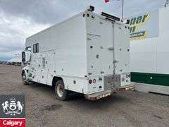 2012  International  DuraStar 4300  S/A  Service Truck