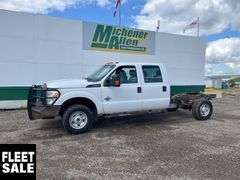 2013  Ford  F-350 Super Duty 4X4  Single Rear Wheel  Cab & Chassis