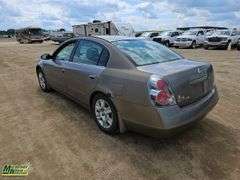 2006  Nissan  Altima  2.5 S 4dr Sedan w/Automatic