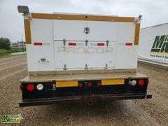 2004  Ford  F-550 Super Duty  S/A  Service Truck