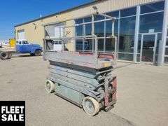 Skyjack  SJ 3226  500  LBS  Scissor Lift
