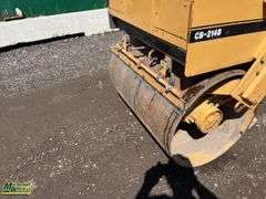 Caterpillar   CB-214B  Vibratory Smooth Drum Compactor
