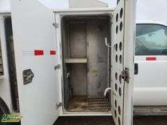 2004  Ford  F-550 Super Duty  S/A  Service Truck