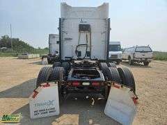 Non-Operable  2019  Peterbilt  579  T/A  Sleeper Tractor