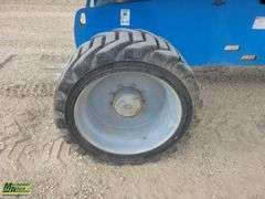 2005  Genie  S65  500  LBS  Boom Lift