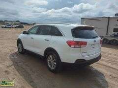 2018  Kia  Sorento  AWD LX V6 4dr SUV