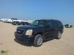2007  GMC  Yukon  SLT 4dr SUV 4WD w/4SA