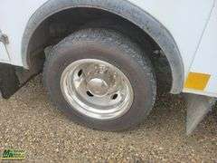 2004  Ford  F-550 Super Duty  S/A  Service Truck