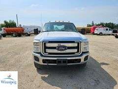 2014  Ford  F-350 Super Duty  S/A  Cab & Chassis