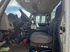 Non-Operable  2015  International  WorkStar 7400  T/A  Refuse Truck