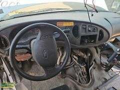 Non-Operable  2005  Ford  E-450  S/A  Passenger  Bus