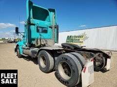 2014  Kenworth  T660  T/A  Day Cab Tractor