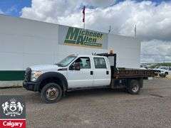 2015  Ford  F-550 Super Duty 4X4  S/A  Deck Truck