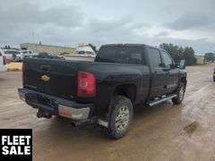 2014  Chevrolet  Silverado 2500HD  4x4 LT 4dr Crew Cab SB