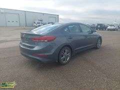 2017  Hyundai  Elantra   4dr Sedan