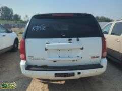 Non-Operable  2007  GMC  Yukon XL  4WD SLT 4dr SUV w/4SA