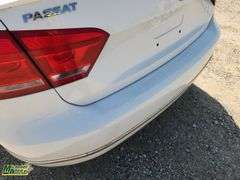 2013  Volkswagen  Passat  TDI SE 4dr Sedan 6A w/ Sunroof and Navigation