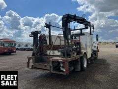 2013  International  WorkStar 7500  4X2 4dr Crew Cab  S/A  Service Truck