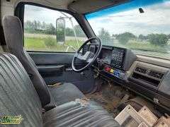 1994  GMC  TopKick C7500  T/A  Day Cab Tractor