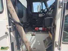 Non-Operable  2015  International  WorkStar 7400  T/A  Refuse Truck