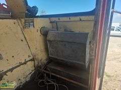 1981  Terra Flex  TF 360  Digger Derrick Tracked Carrier