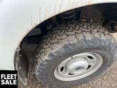 2013  Ford  F-350 Super Duty 4X4  Single Rear Wheel  Cab & Chassis