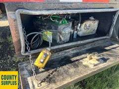 2015  Big Tex  Tilt Deck  T/A - T/A  35  Gooseneck Equipment Trailer