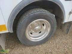 2004  Ford  F-550 Super Duty  S/A  Service Truck