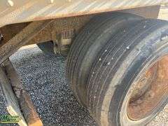 1999  MANAC  S/A  28  Dry Van Trailer