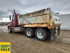 2012  Freightliner  Coronado 122 SD  T/A  Dump Truck