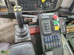 2017  International  WorkStar 7400  T/A  Refuse Truck