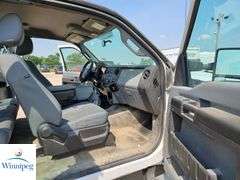 2014  Ford  F-350 Super Duty  S/A  Cab & Chassis