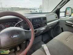 2004  Ford  F-550 Super Duty  S/A  Service Truck