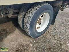 Non-Operable  2007  International   Durastar  S/A  Reefer Van Body Truck