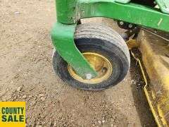 2012  John Deere  Z525  Mower