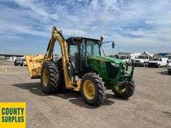 2002  John Deere  5115M  4x4  Mower