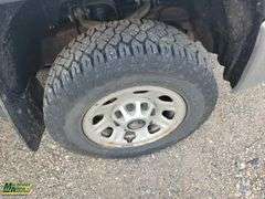 Non-Operable  2015  GMC  Sierra   4x4  S/A  Service Truck