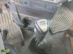 2013  Mack  Pinnacle  Tri  Wet Kit Sleeper Tractor