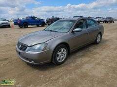 2006  Nissan  Altima  2.5 S 4dr Sedan w/Automatic
