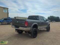2010  Dodge  Ram 3500  4x4 Laramie 4dr Crew Cab 6.3 ft. SB SRW Pickup