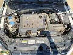 2013  Volkswagen  Passat  TDI SE 4dr Sedan 6A w/ Sunroof and Navigation